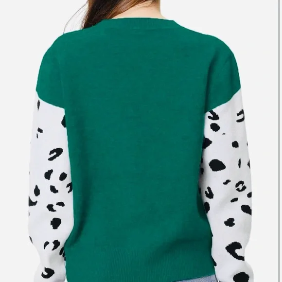 Green Leopard Print Sweater - Picture 4 of 11